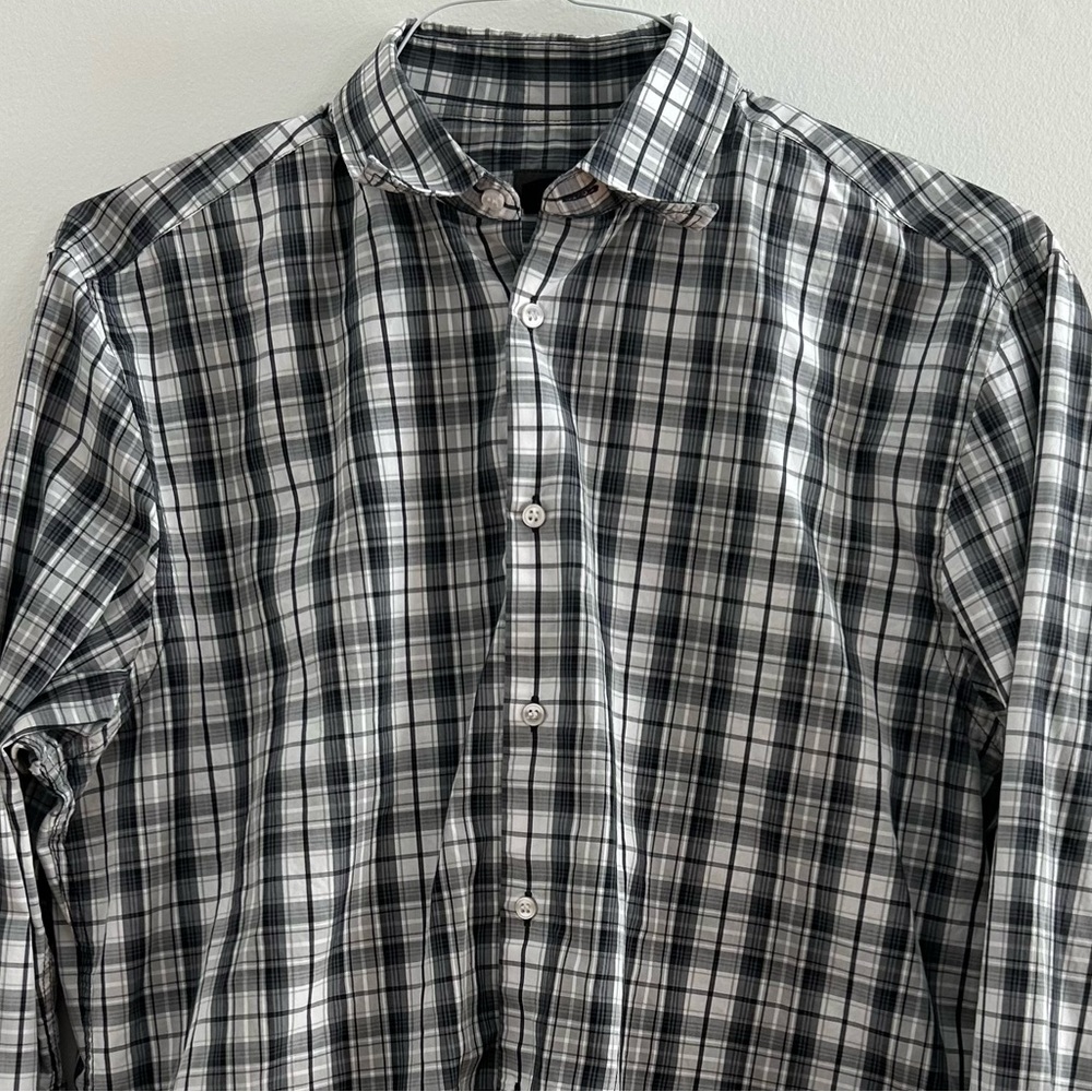 H&M Men’s Plaid Button Down Shirt Large
